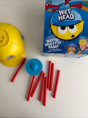 Wet Head Water Roulette Game - Yellow Blue & Red - No Skill - Summer Fun Toy Kid